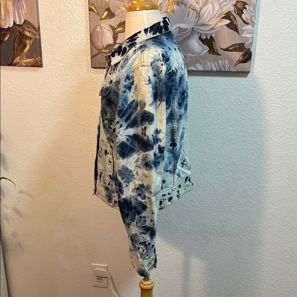 Lucky Brand Tie-Dye Denim Jacket - Picture 3 of 9